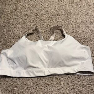 Old Navy Light Cream Wireless Sports Bra